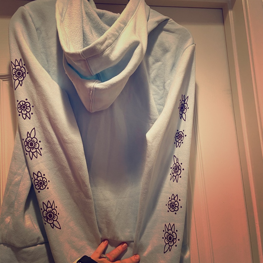Hurley Sweatshirt!